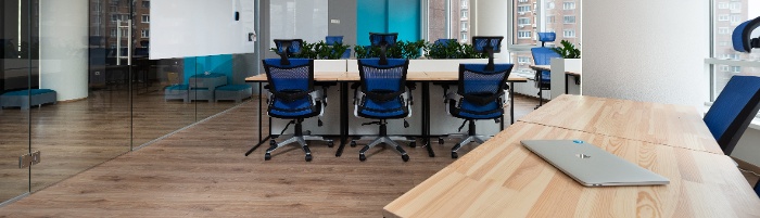 castors-office-furniture